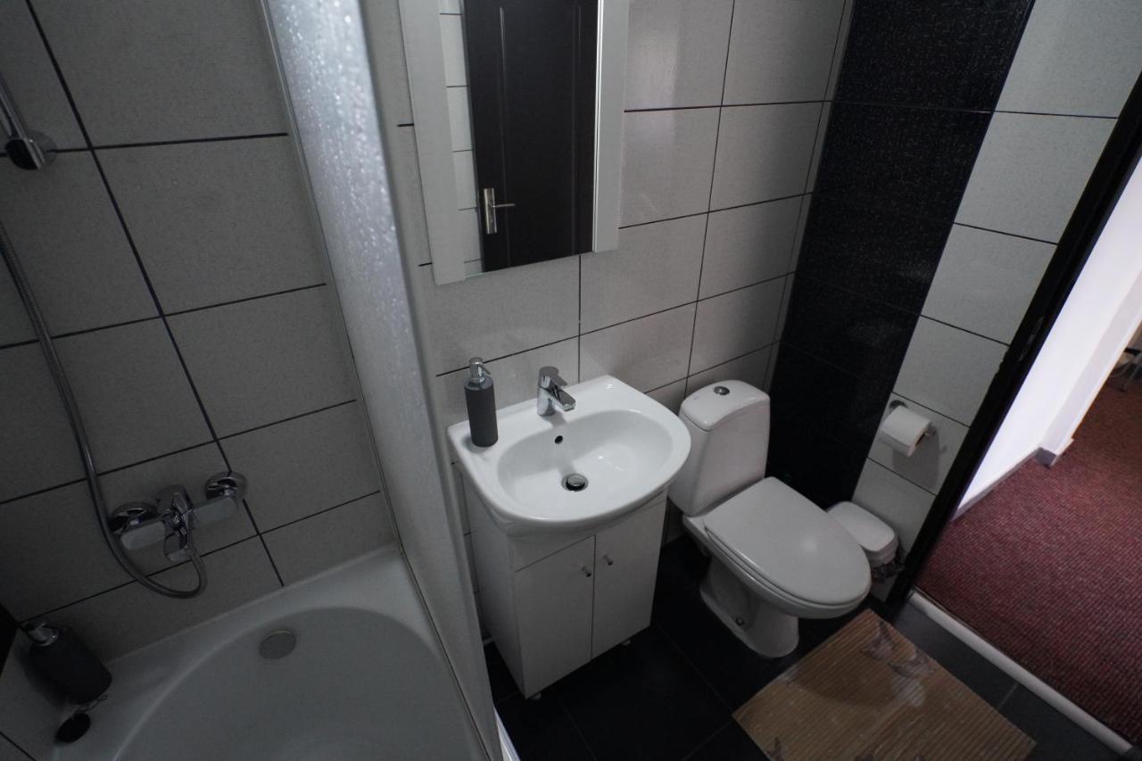 Creative Apartment Baia Mare Exterior foto